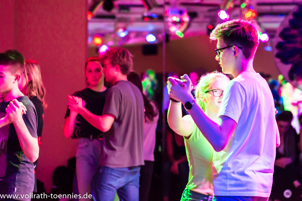 2019 11 30 Tanzparty Jugend 0589